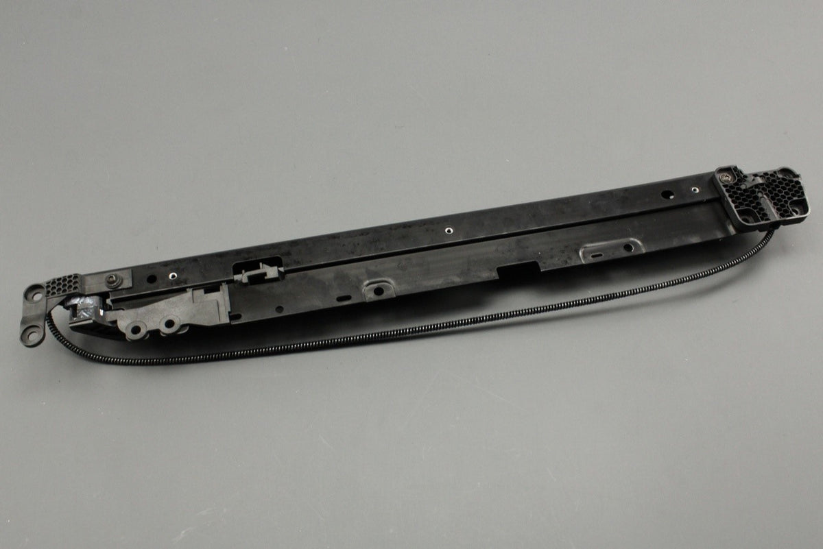 Range Rover Evoque 2019-on panoramic glass roof rail (right) LR139160, view 1