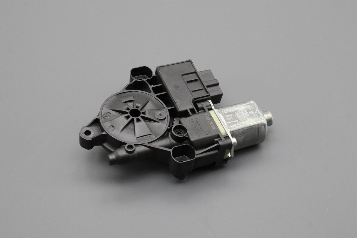 SEAT Ateca 16-on Leon 17-20 Tarraco window motor (rear left) 5Q0959407A