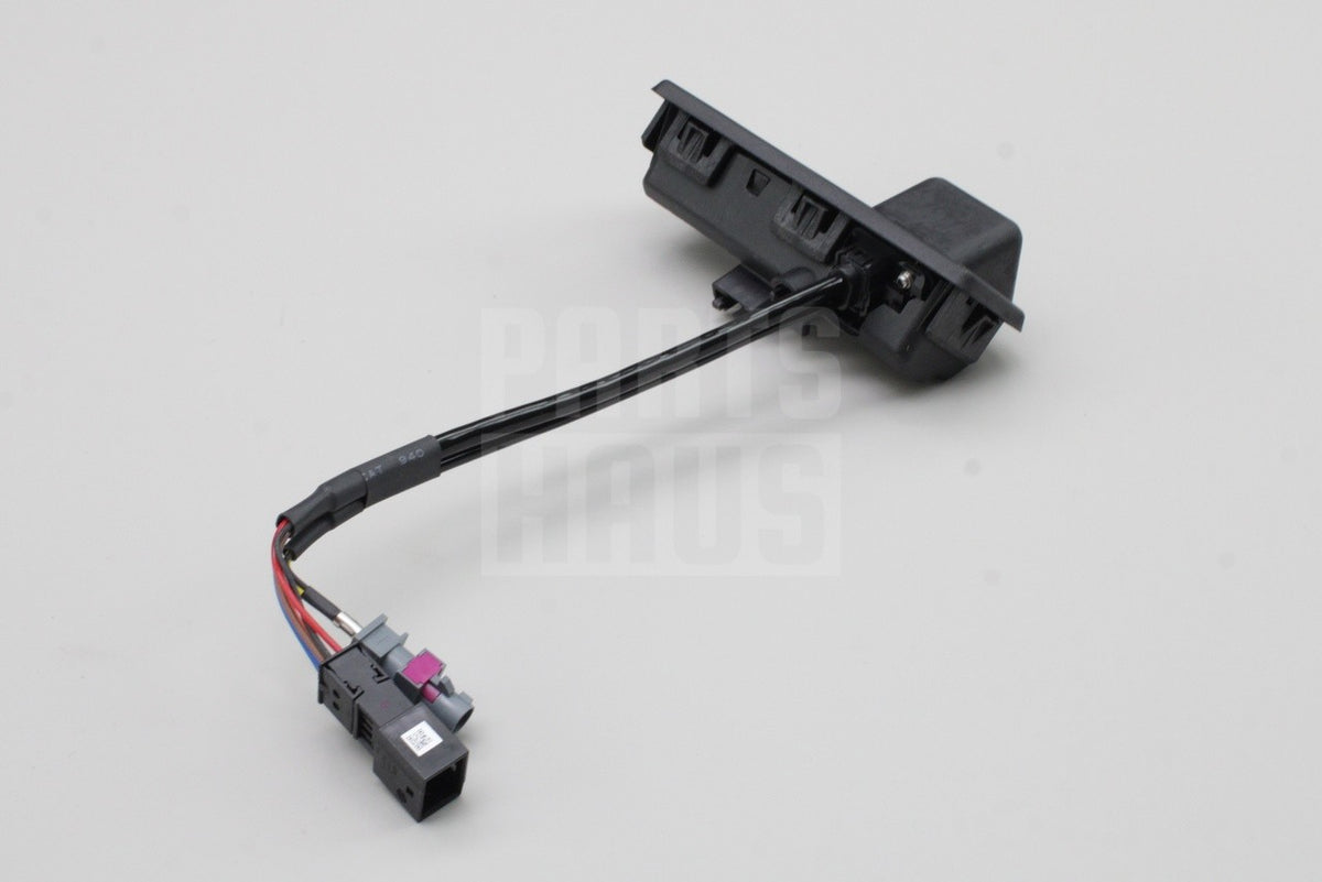 Audi A1 Q2 SQ2 Q3 RSQ3 2019-on retrofit reversing camera 83A054634A
