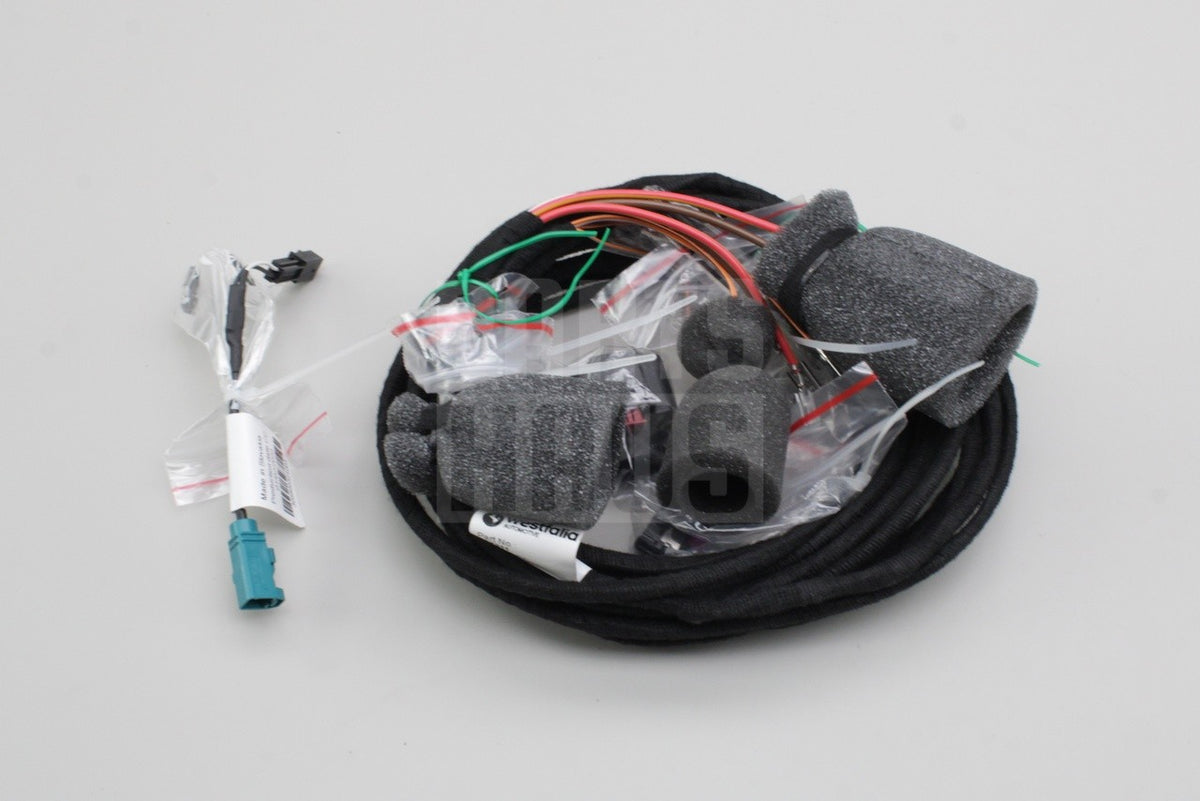 Audi A1 Q2 SQ2 Q3 RSQ3 2019-on retrofit reversing camera 83A054634A