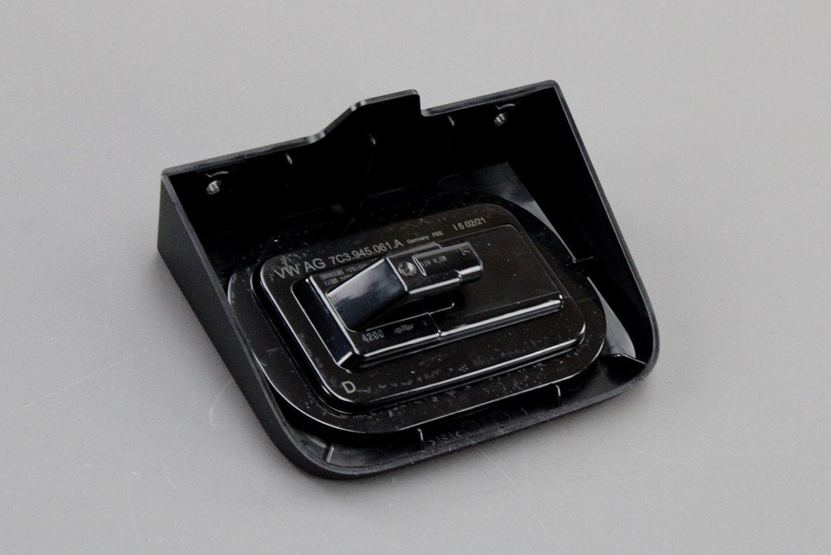 VW Crafter 2017-Onward side marker light (flat bed models) 7C3945061A