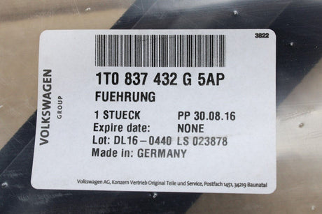 VW Touran 2011-15 Front right outer window guide seal 1T0837432G 5AP