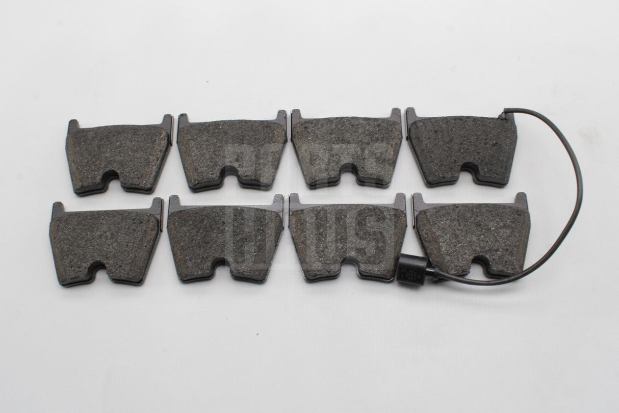 Audi TTRS 2017-2024 front brembo brake pads (370mm) 8V0698151P
