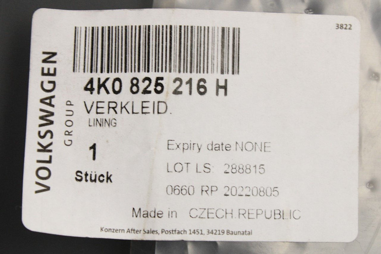 Audi A6 Avant A7 19-on rear underbody protection trim (right) 4K0825216H