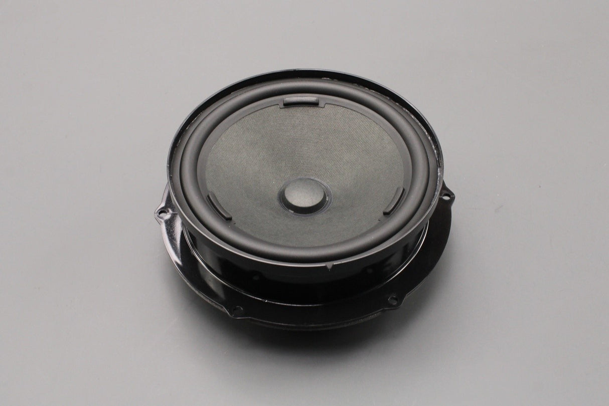 VW Arteon Passat Skoda Superb Kodiaq 2015-on speaker (front) 3G0035454