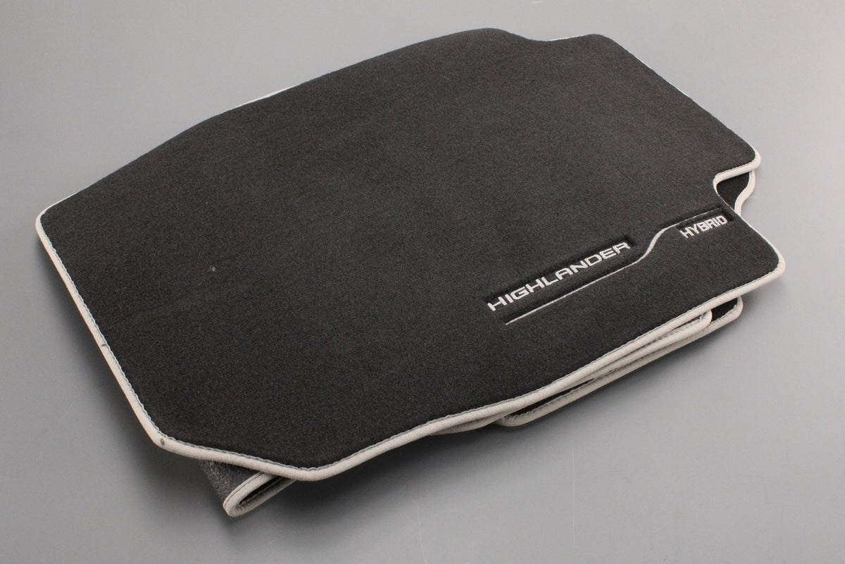 Toyota Highlander Hybrid RHD carpet floor mats set PW210-0E015, view 1