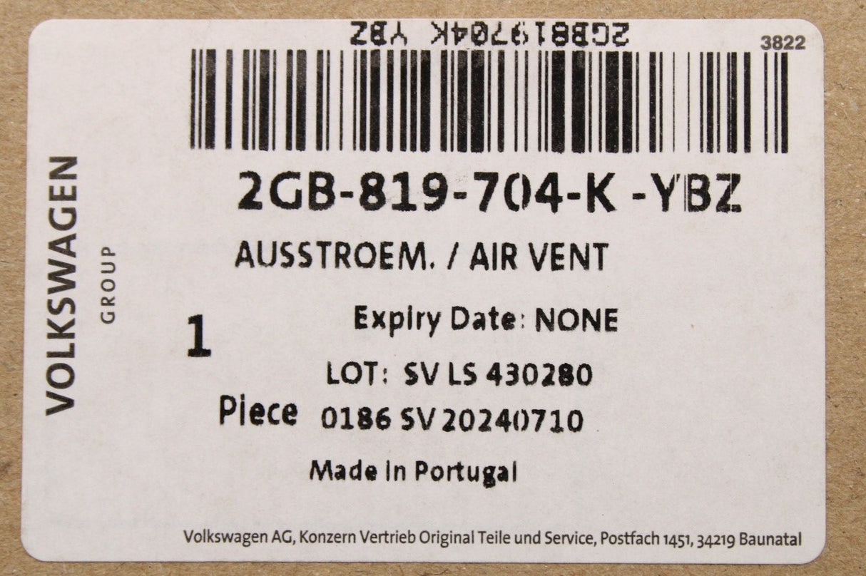 VW T-Roc 2018-on RHD dashboard air vent (right) 2GB819704K YBZ