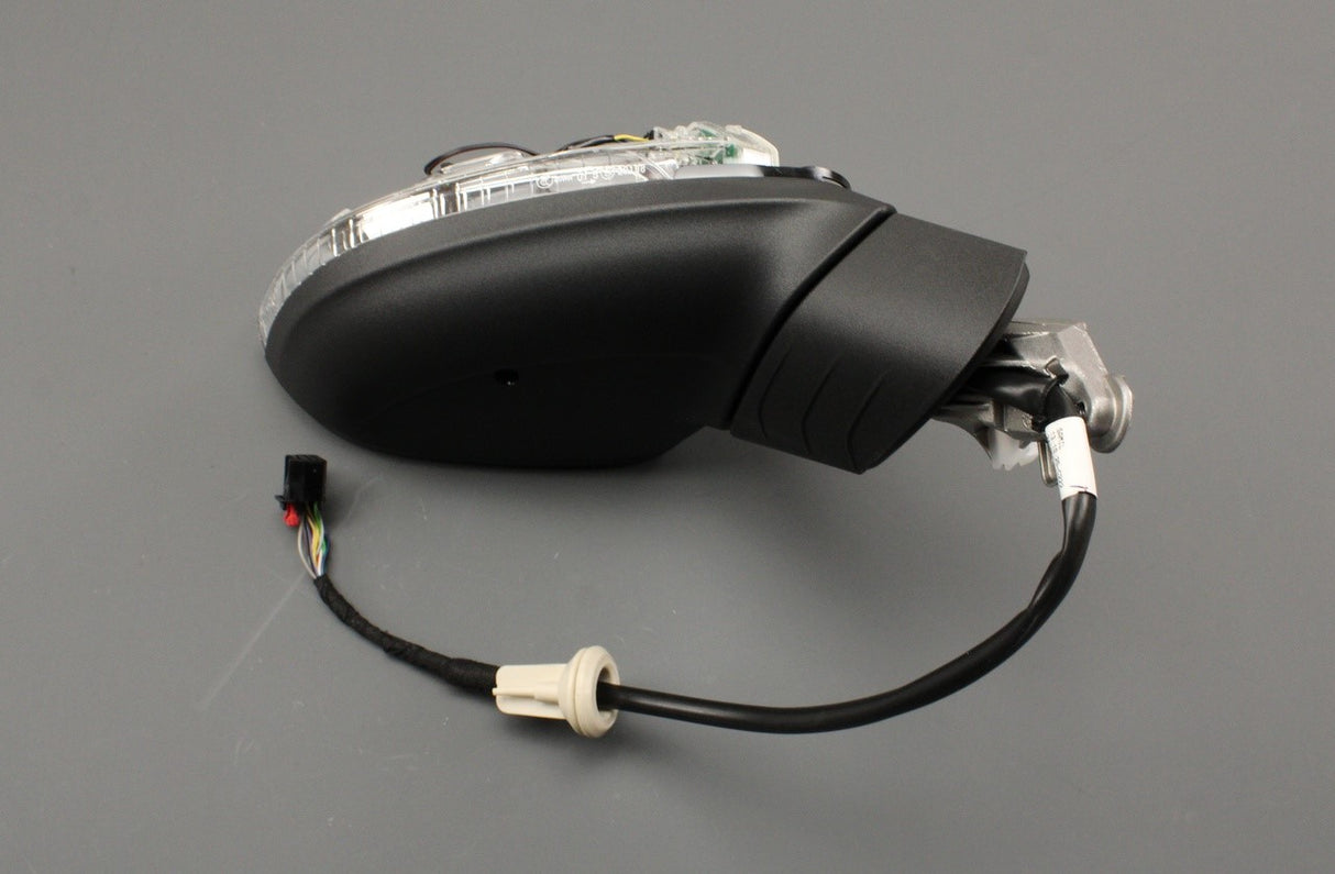 VW Golf MK8 2020-on RHD wing mirror housing (right) 5H2857508S 9B9