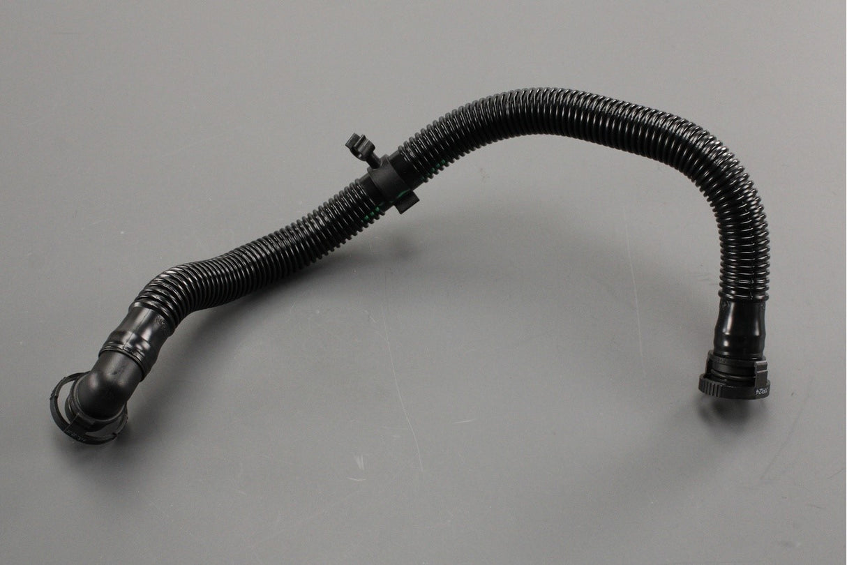 VW Audi Skoda SEAT 2.0 FSI TFSI crankcase breather vent hose 06F103235