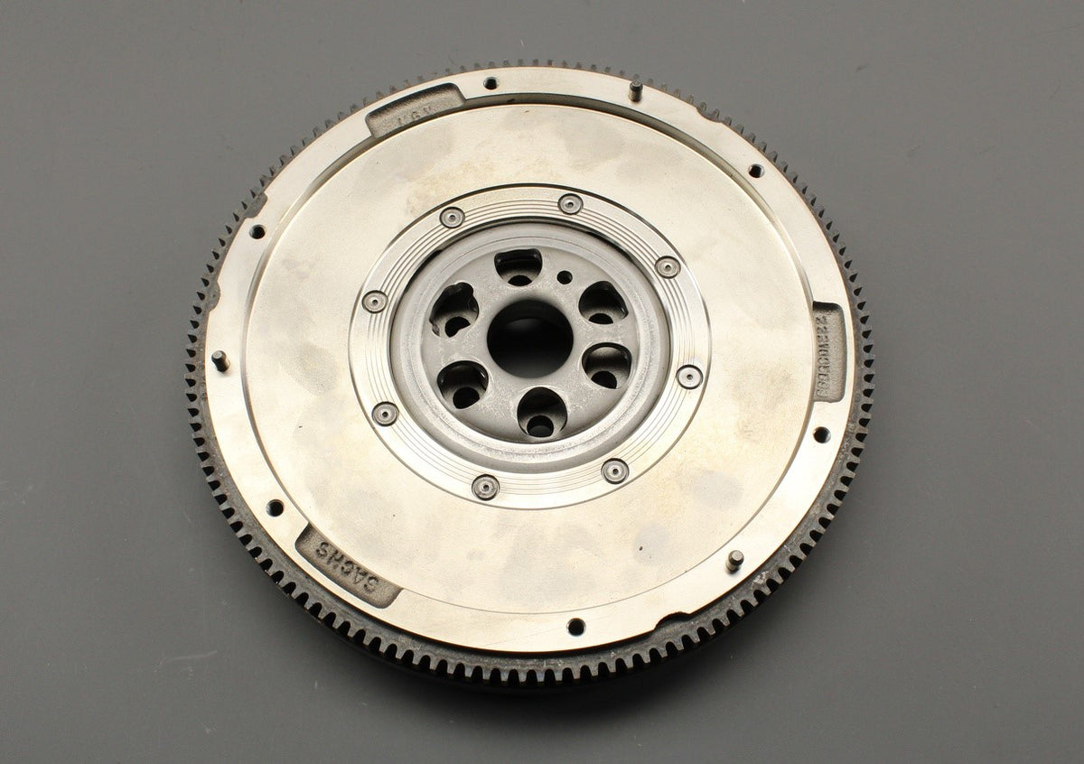 VW Golf MK5 Polo Audi A3 8L Skoda SEAT 1.9 TDI flywheel 038105266BC, view 1