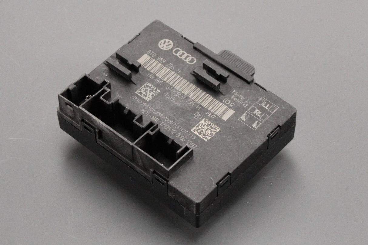 Audi A4 S4 A5 S5 2008-16 rear door control unit 8T0959795H