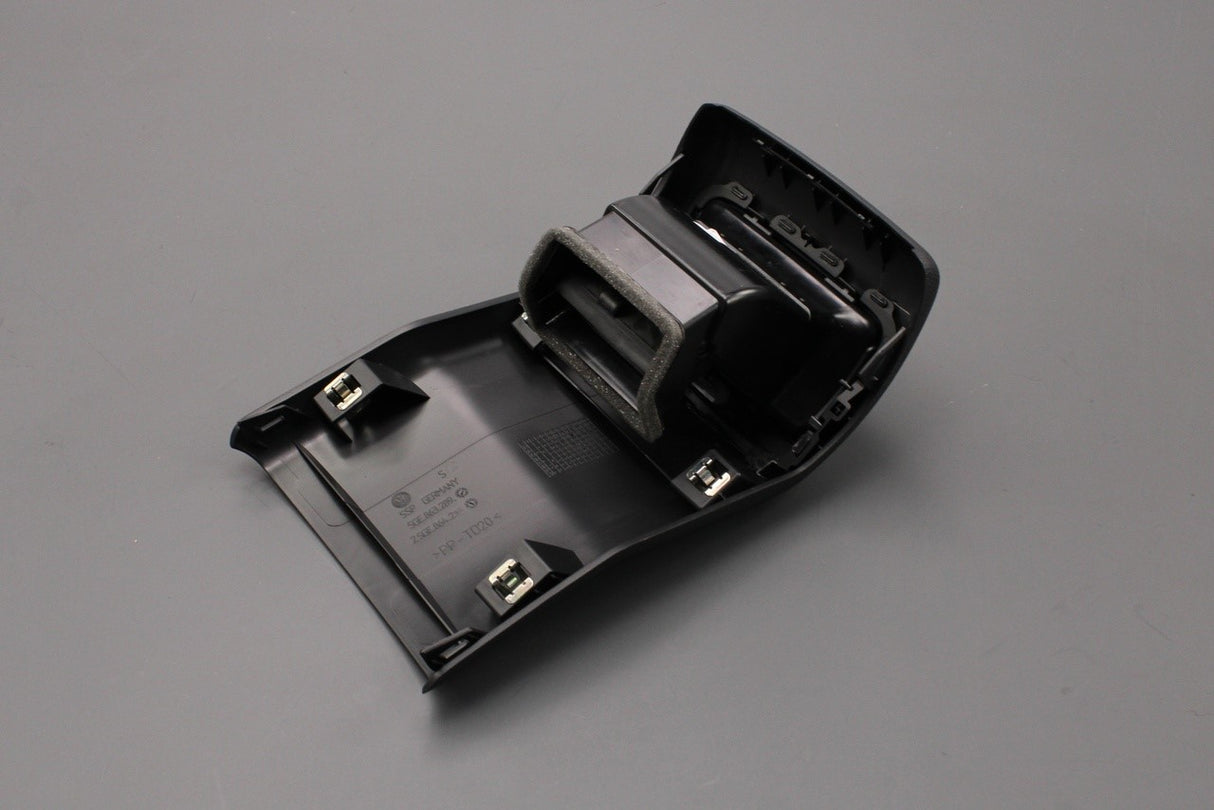 VW e-Golf 2014-2021 centre console rear air vents 5GE864298B 82V