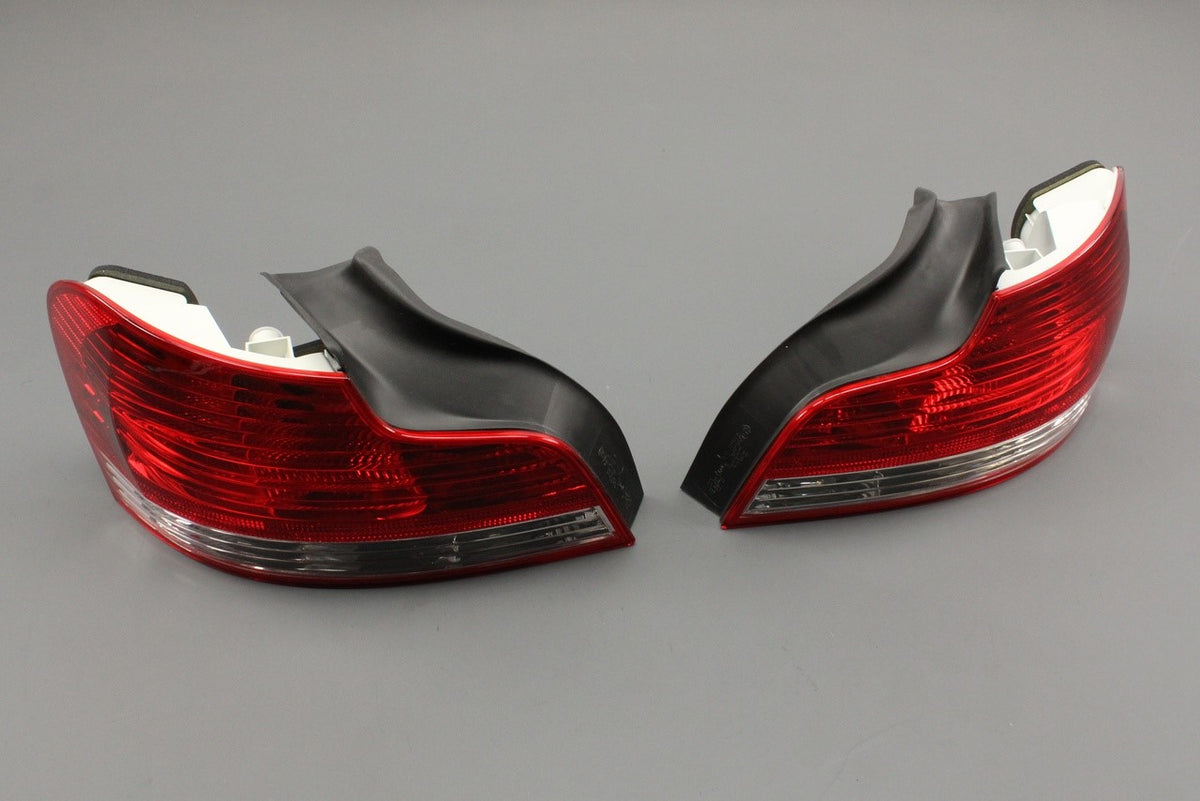 BMW 1 Series E82 E88 rear tail lights kit (pair) 63214871751, view 1