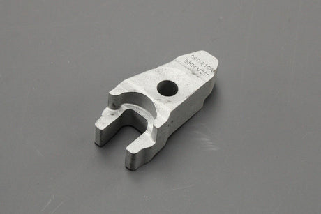 VW Polo Audi A1 Skoda SEAT fuel injector clamp (1.4 TDI) 04B130216A