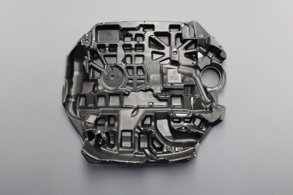 VW Golf R Polo GTI T-Roc Audi A3 TT SEAT 2.0 TSI engine cover 06Q103925L