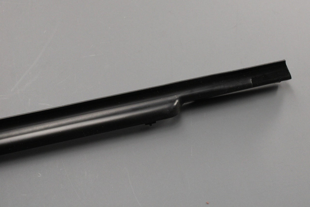 Mercedes-Benz E-Class W213 front lower door trim (right) A2136900262