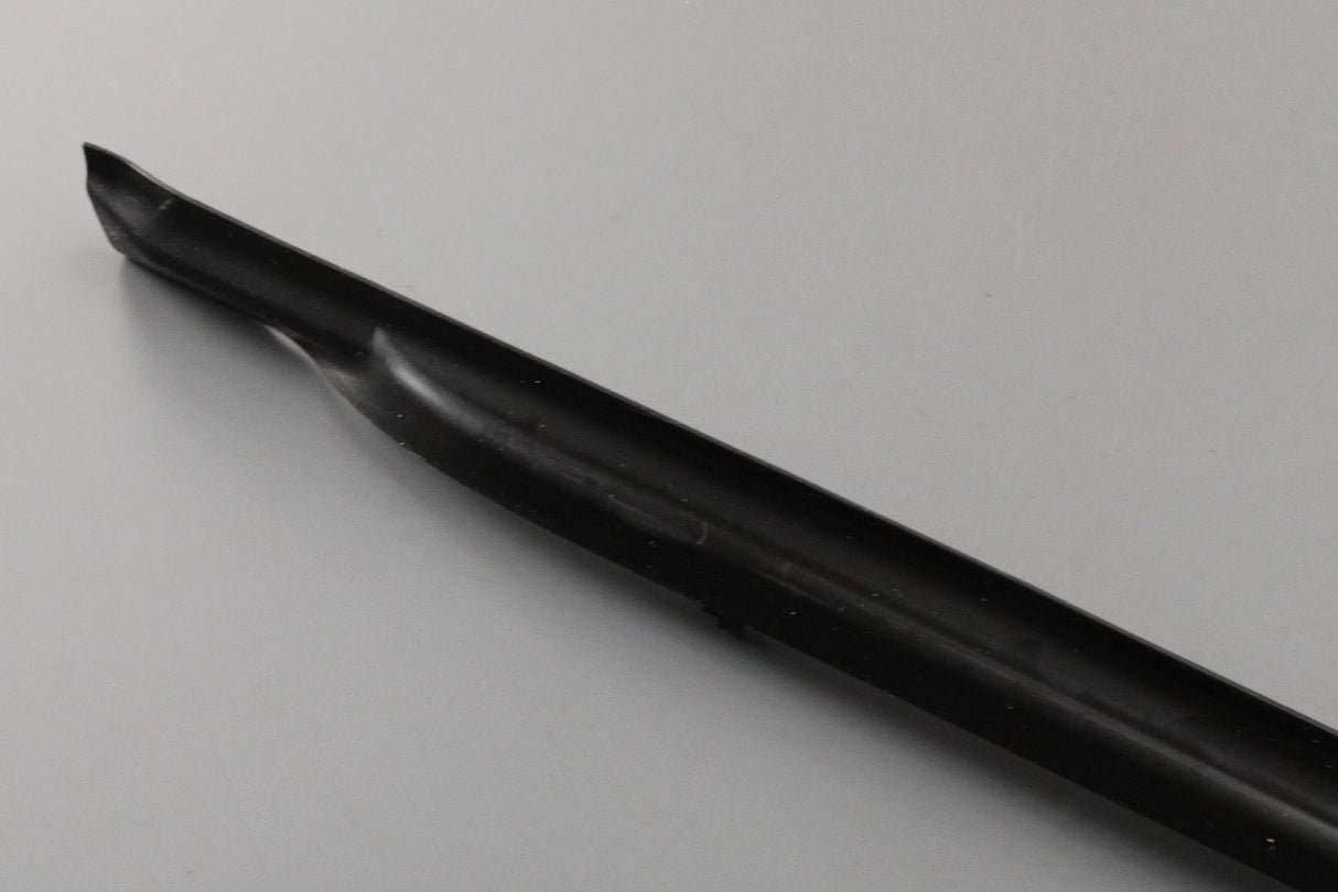 Mercedes-Benz E-Class W213 front lower door trim (right) A2136900262