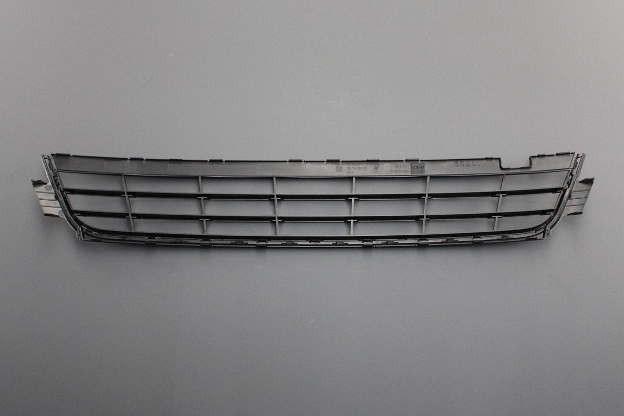VW Sharan 2011-2021 centre bumper grille (front) 7N0853677 9B9
