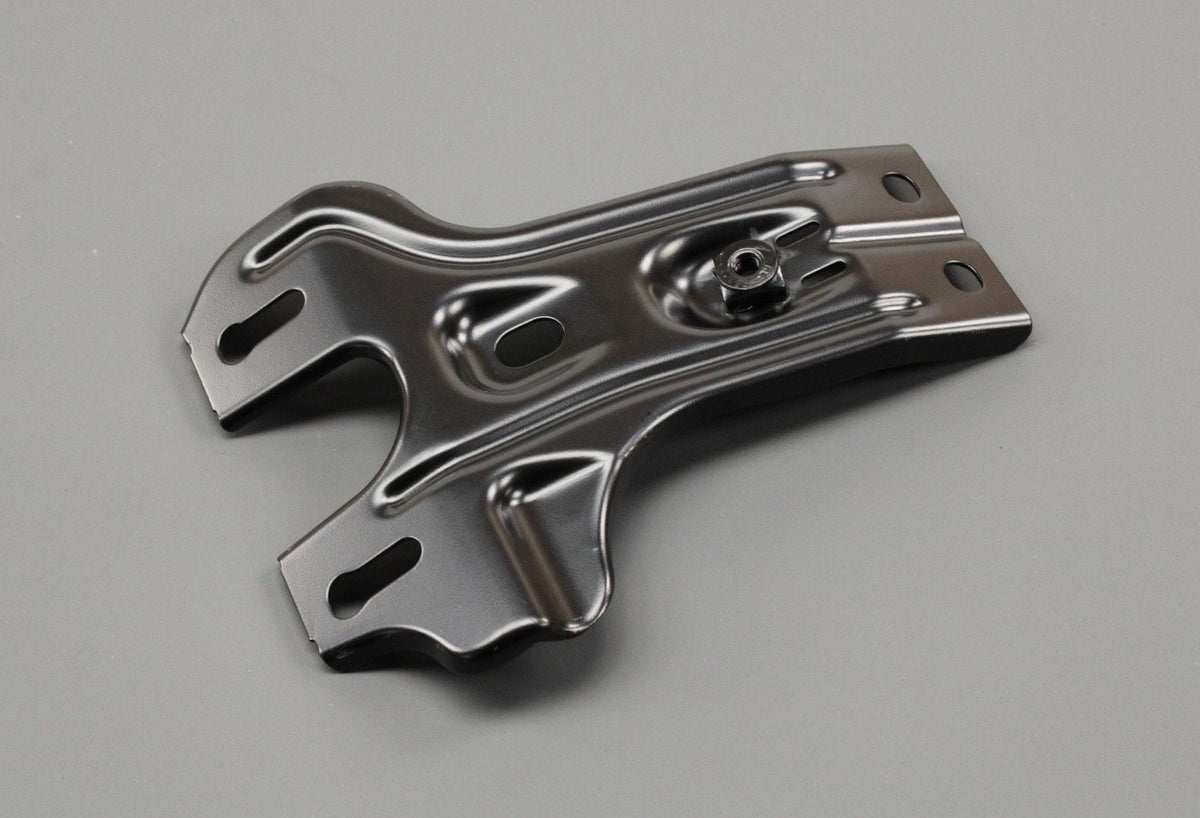 VW Golf MK7 MK7.5 2013-21 front panel support bracket 5G0805567, view 1