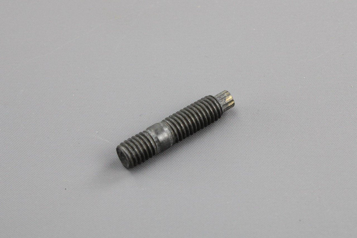 VW Audi Skoda SEAT exhaust manifold stud M8x27.5 (x1) WHT001264