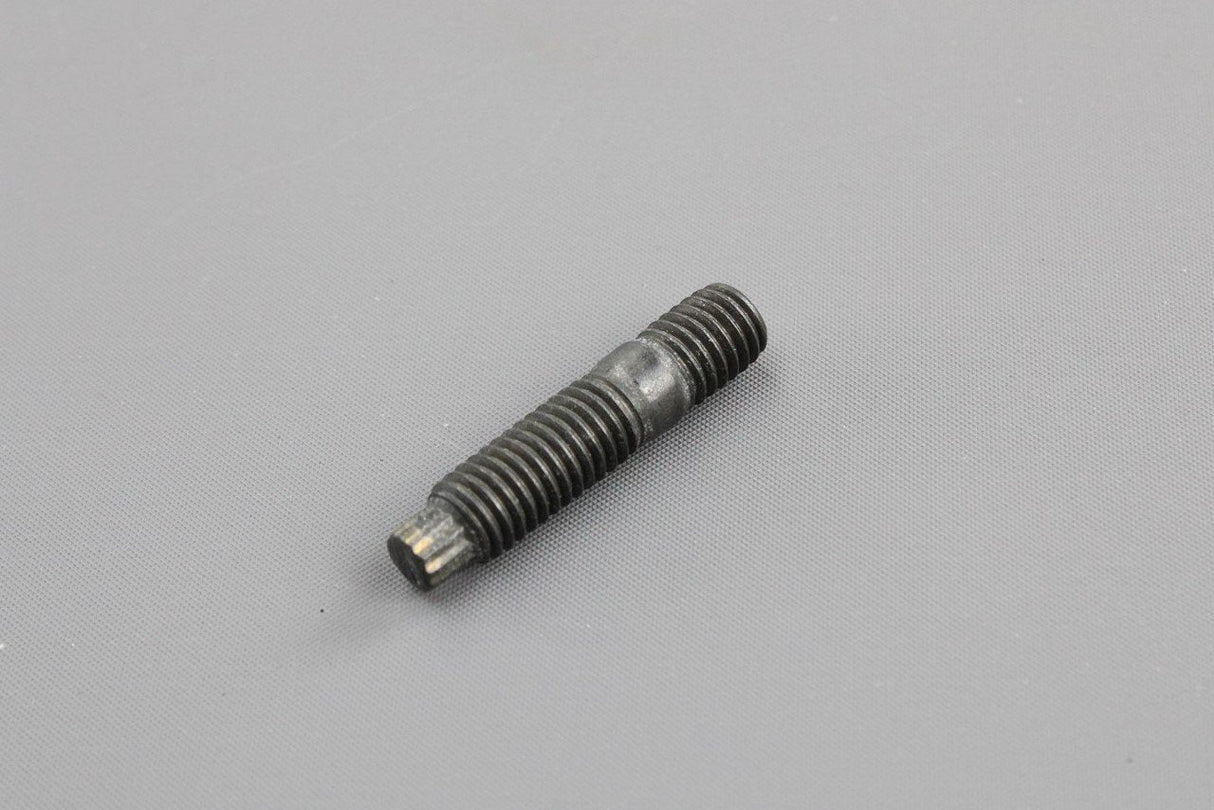 VW Audi Skoda SEAT exhaust manifold stud M8x27.5 (x1) WHT001264