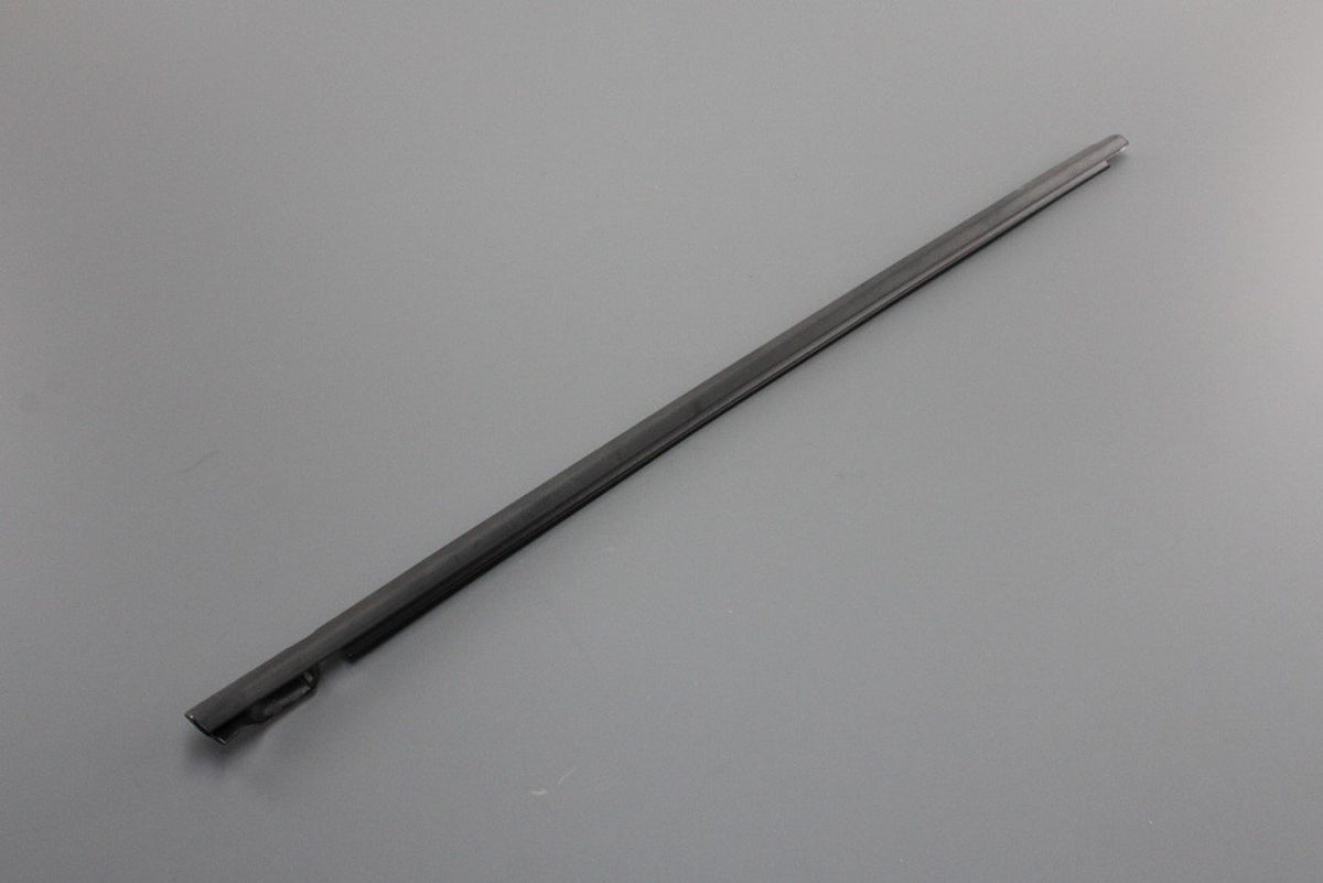 VW Up! Skoda Citigo SEAT Mii exterior window seal (right) 1S4837478A 5AP, view 1