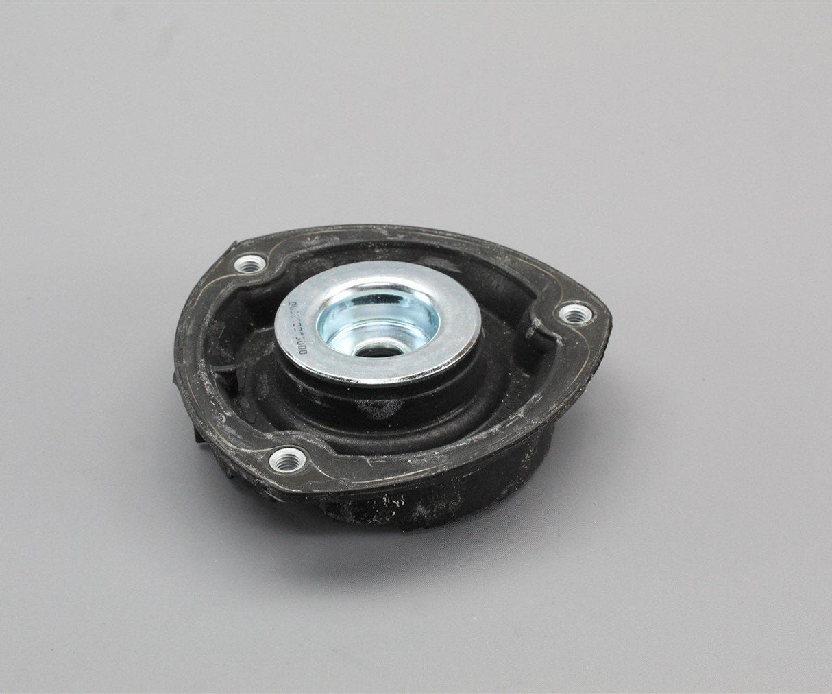 VW Golf MK7 7.5 Audi A3 TT RS3 Q2 Octavia strut top mount 5Q0412331E