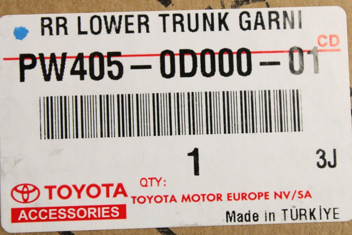 Toyota Yaris boot lid chrome garnish trim (rear) PW405-0D000-01