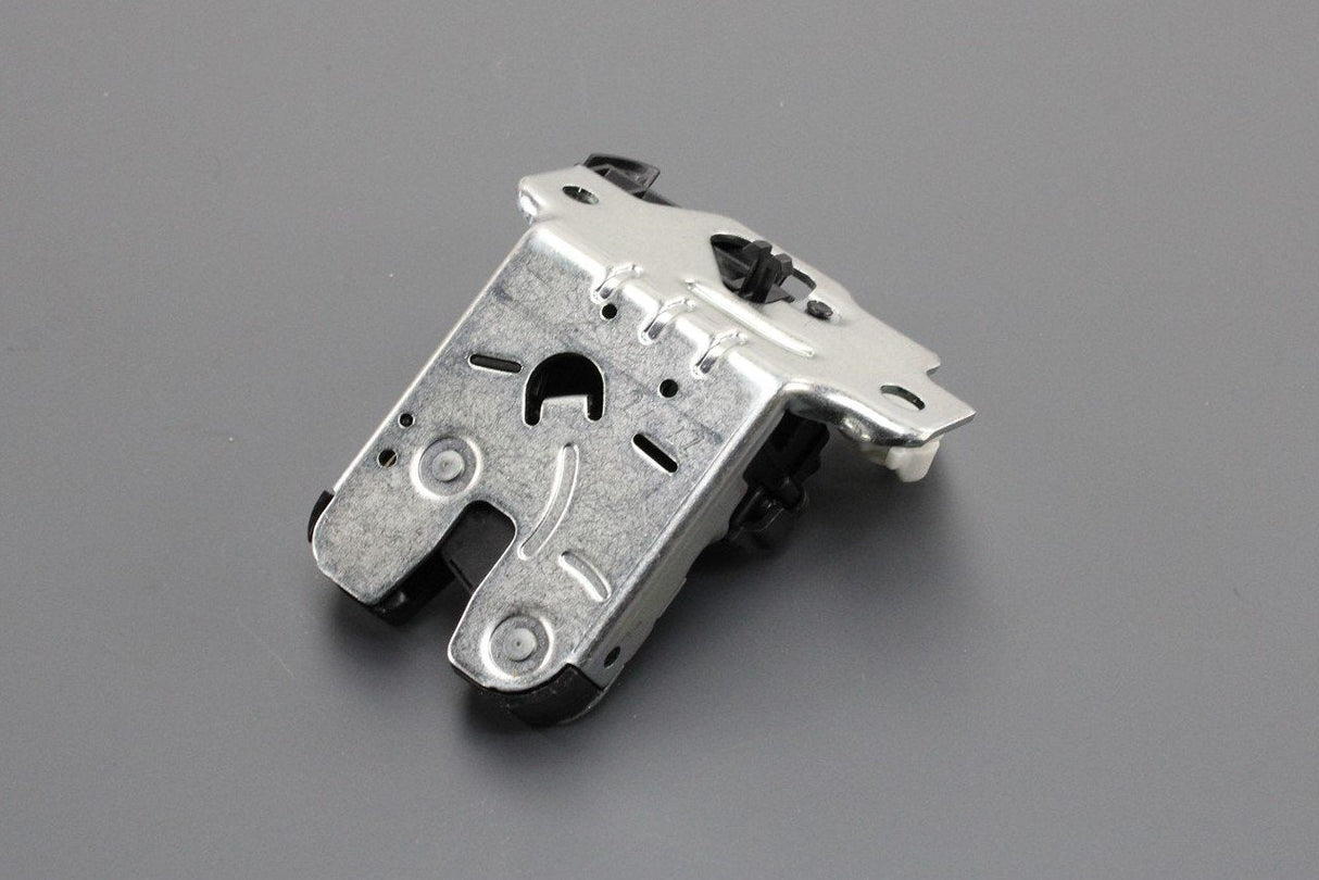 VW Arteon Tiguan SEAT Tarraco boot lid latch lock (rear) 5TA827505D