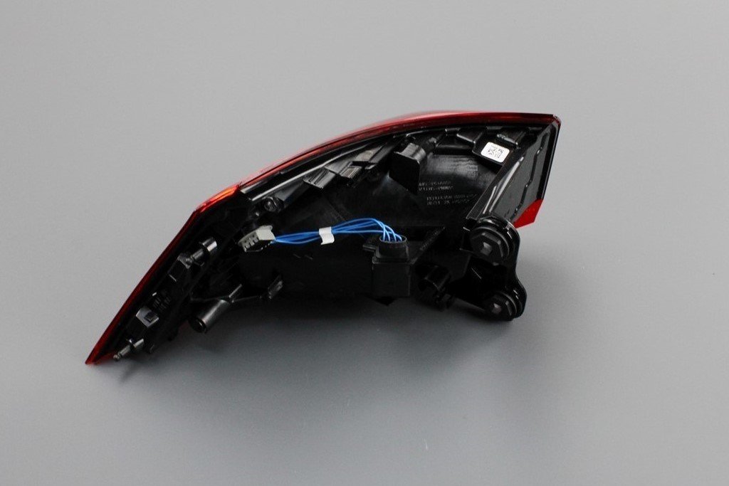 VW Golf MK8 2020-on rear LED tail light (right outer) 5H0945096B