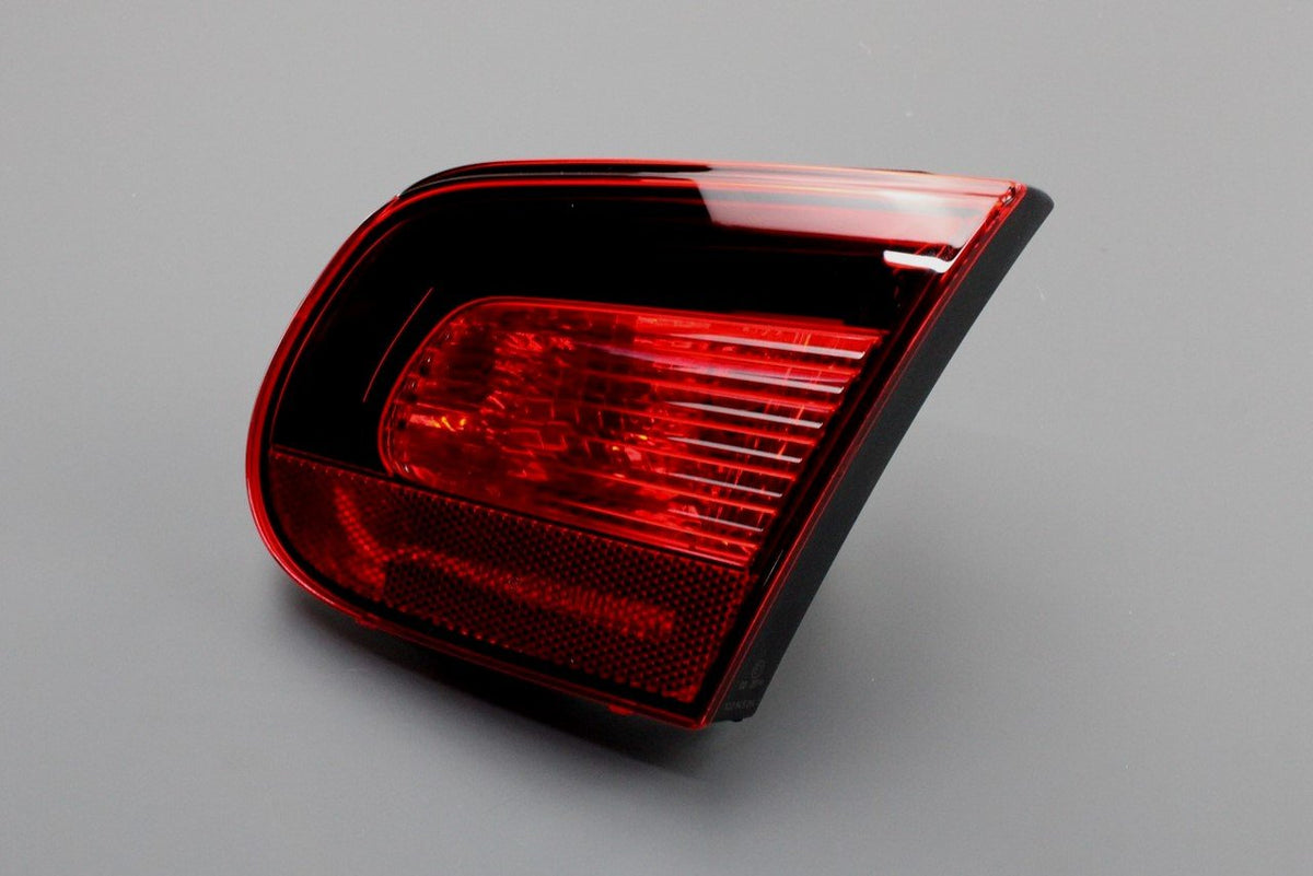 VW Eos 2006-11 inner tail light with fog (right) 1Q0945094C, view 1