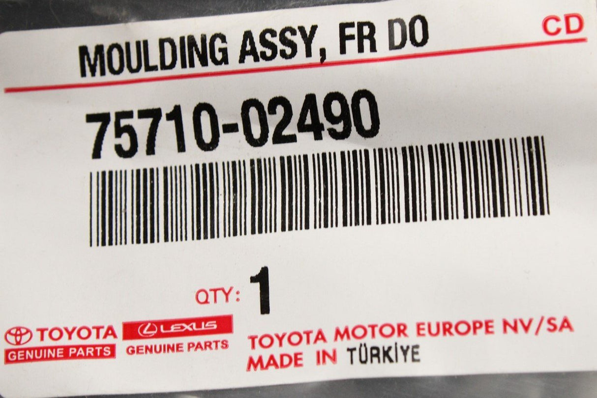 Toyota Corolla Estate window moulding (front right) 75710-02490