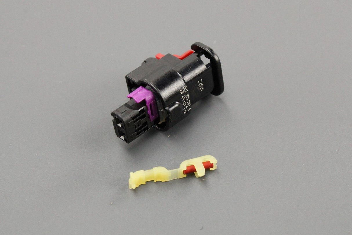 VW Audi Skoda SEAT connector plug housing (2 pin) 80A973702A