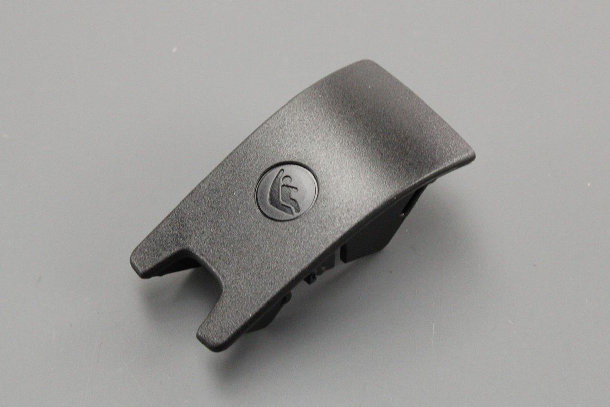 Audi A4 A5 A6 A7 RS4 RS5 RS6 RS7 isofix cover (rear) 8W0887187 4PK