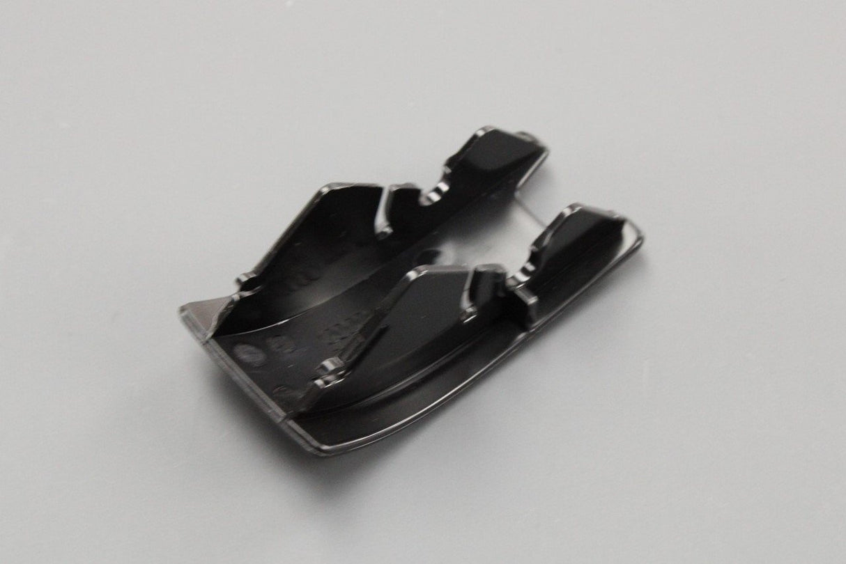 Audi A4 A5 A6 A7 RS4 RS5 RS6 RS7 isofix cover (rear) 8W0887187 4PK