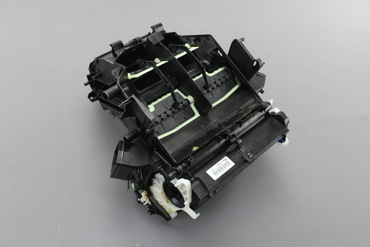 VW Arteon Passat Skoda Kodiaq air distribution housing 3Q2820353B