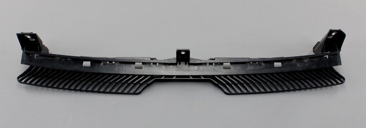 VW Tiguan 2016-21 front bumper panel support bracket 5NA805705H