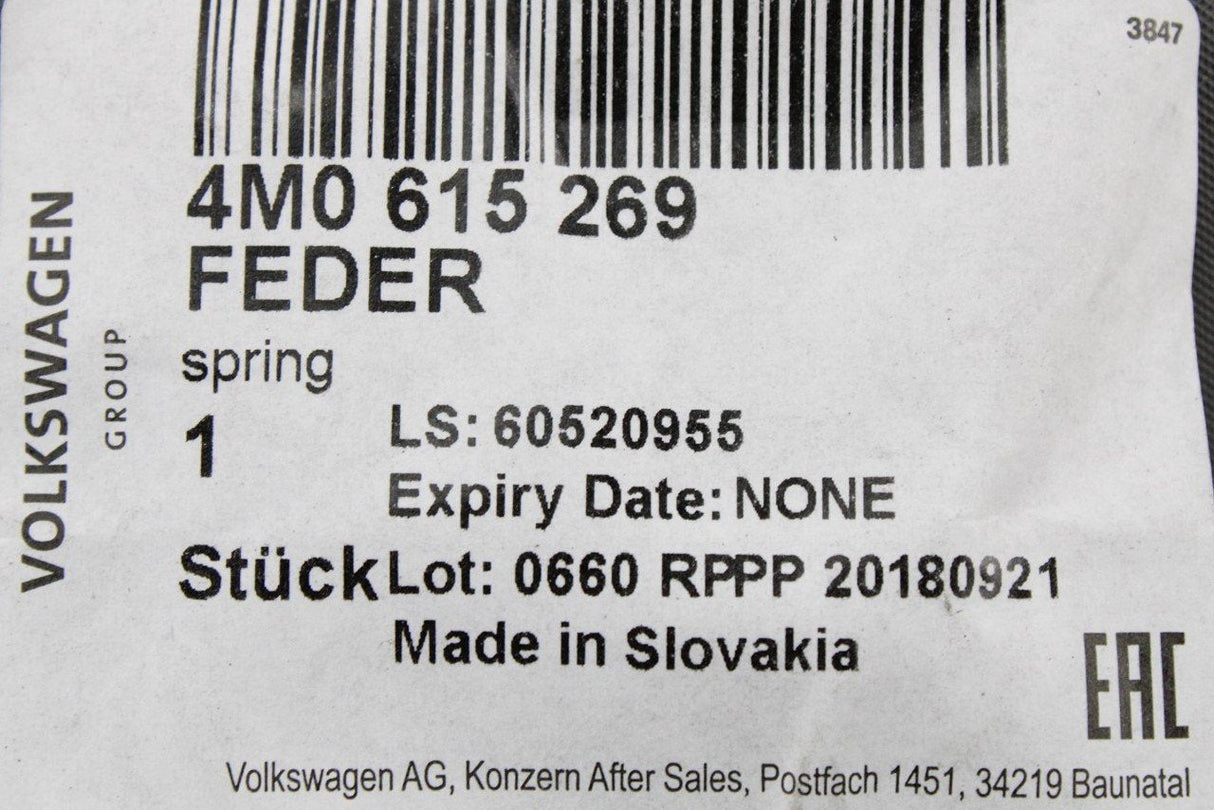 Audi Q7 2016-on front brake caliper/pad spring (x1) 4M0615269