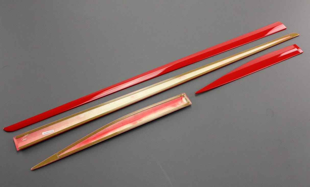 Toyota Aygo lower side door mouldings (red) PZ415-90492-DF