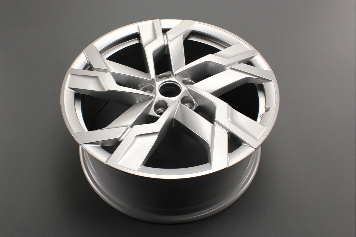 Skoda Karoq 2018-on 19" SAGITARIUS alloy wheel (19x8J ET45) 57A601025AE