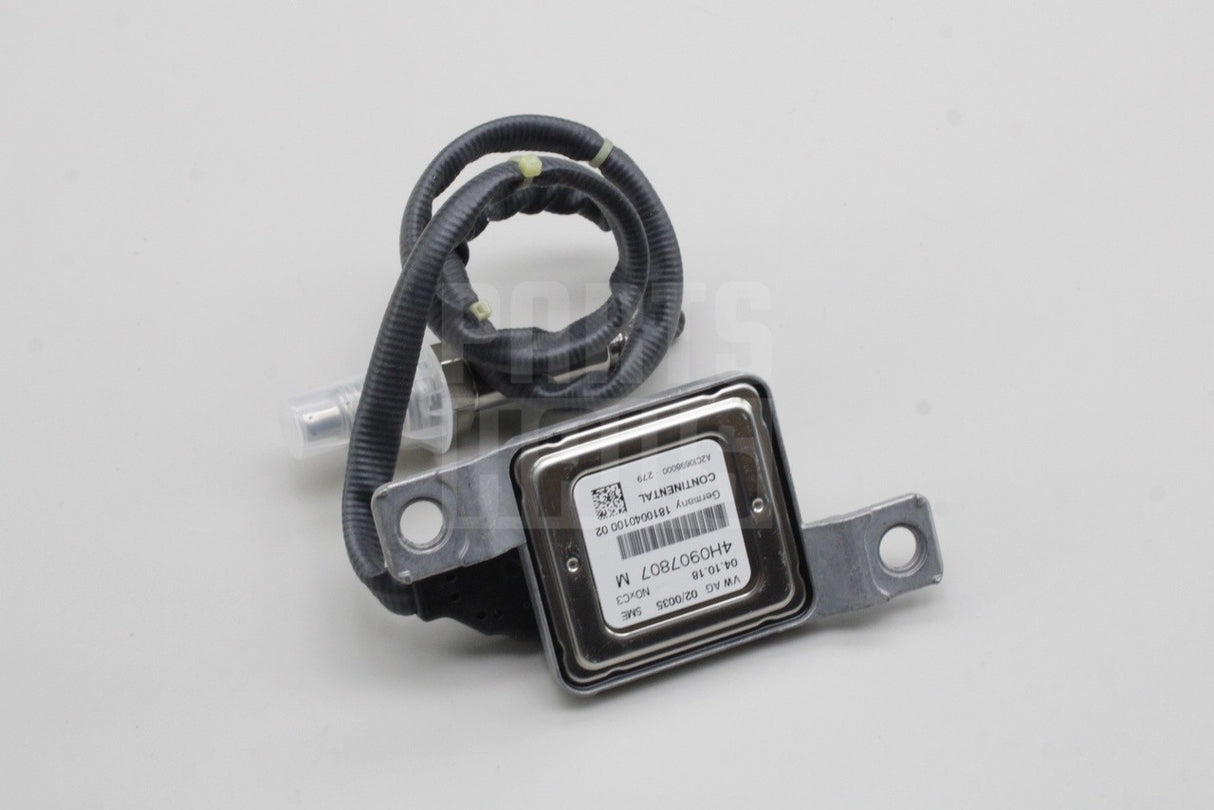 Audi A8 2014-2017 3.0 TDI rear NOx sensor (CPNB) 4H0907807M