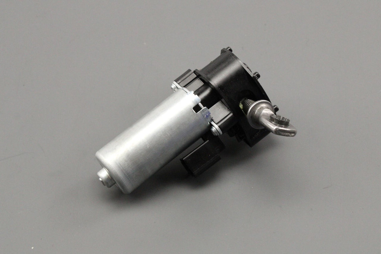 Volvo XC40 EX40 C40 EC40 2018-on RHD seat motor (front right) 32206576