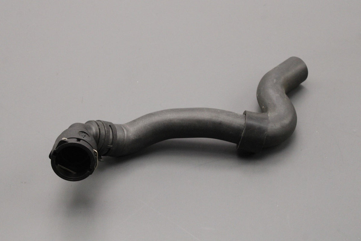 VW Golf Audi Skoda SEAT 1.6 1.9 2.0 TDI 1.8T coolant hose 1J0122073A, view 1