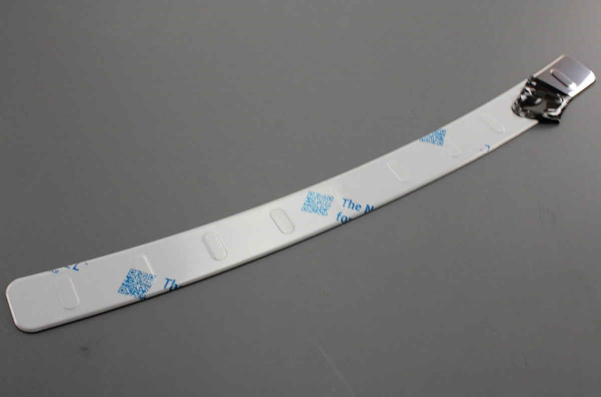 Toyota Auris bumper protection plate (rear) PZ402E5520ZA, view 1