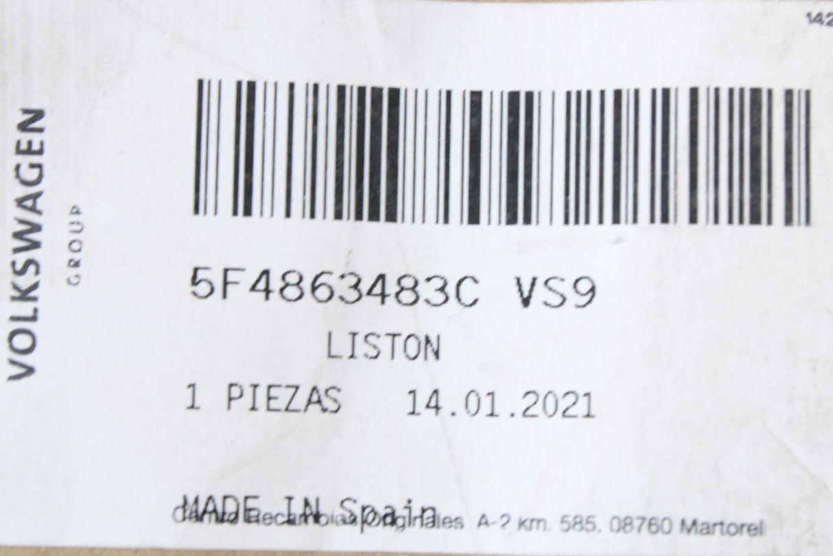 SEAT Leon 5F 2013-2020 left door sill trim (5 door) black 5F4863483C VS9