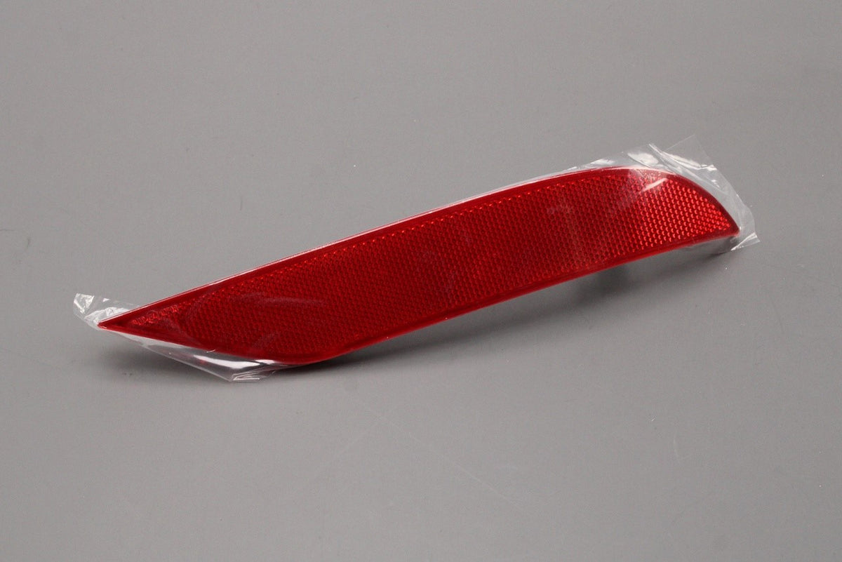 VW Touran 1T 2011-2015 rear light reflector (right) 1T0945106C, view 1