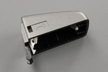 Land Rover Discovery 4 door handle lock cover cap (front left) LR072421