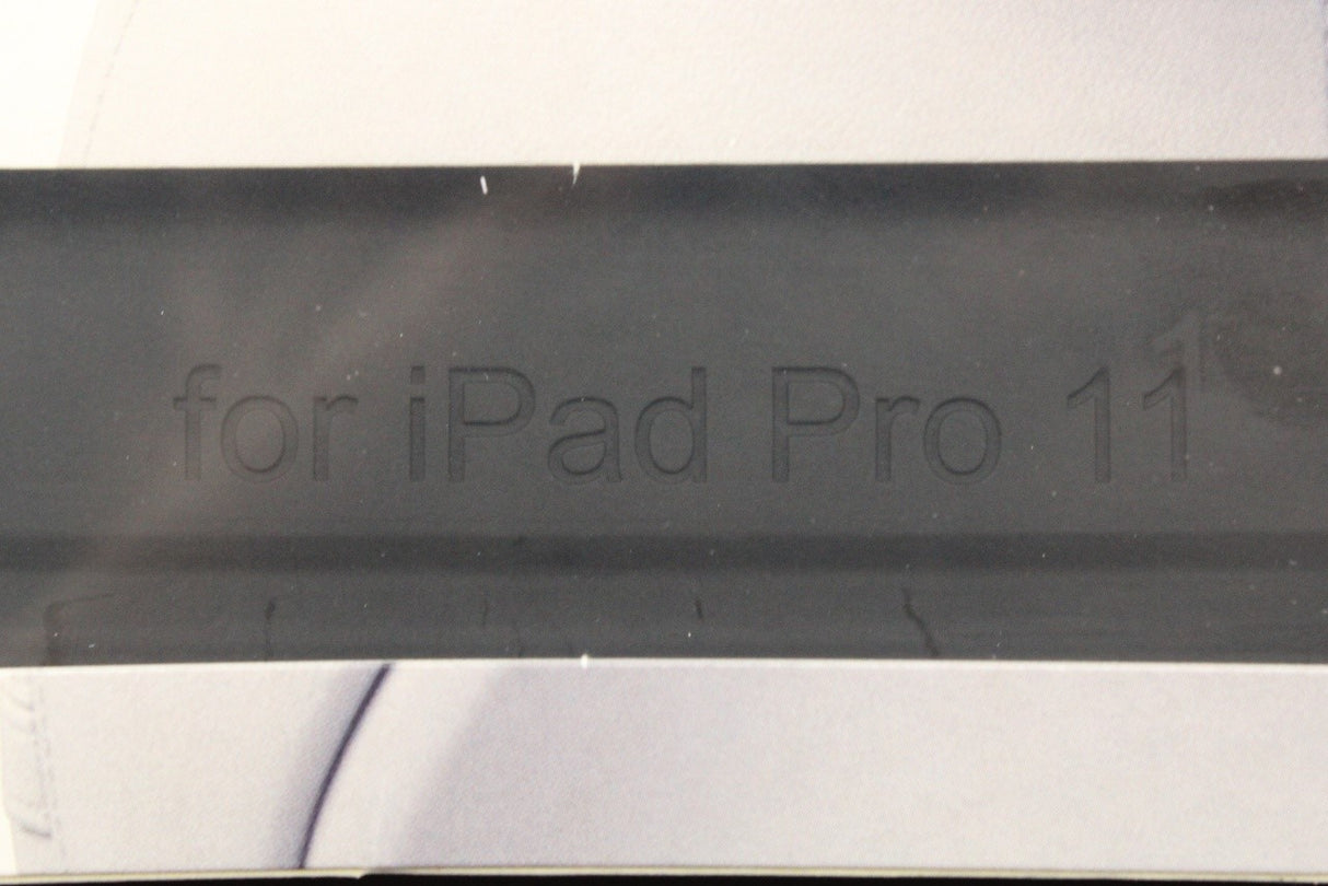 Volvo travel & comfort system tablet case (iPad pro 11") 32328725