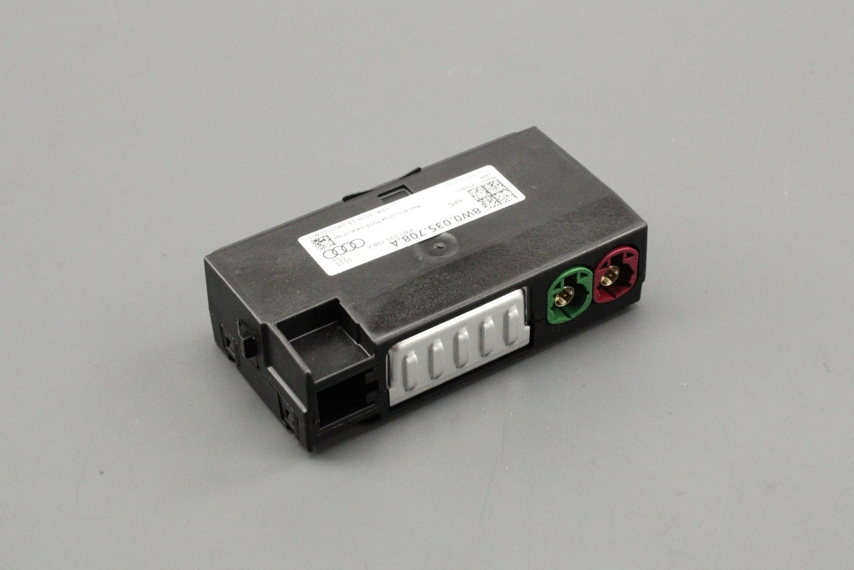 Audi A4 S4 RS4 A5 S5 RS5 Q5 external audio connection unit 8W0035708A