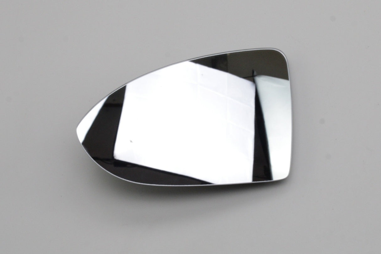 VW Golf MK7 MK7.5 e-Golf 13-20 RHD wing mirror glass (left) 5G0857521A